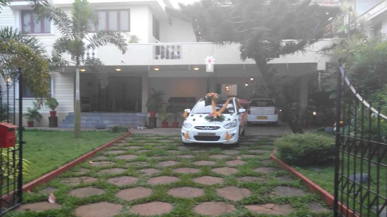 Urban Retreat Homestay Mangaluru Exterior foto